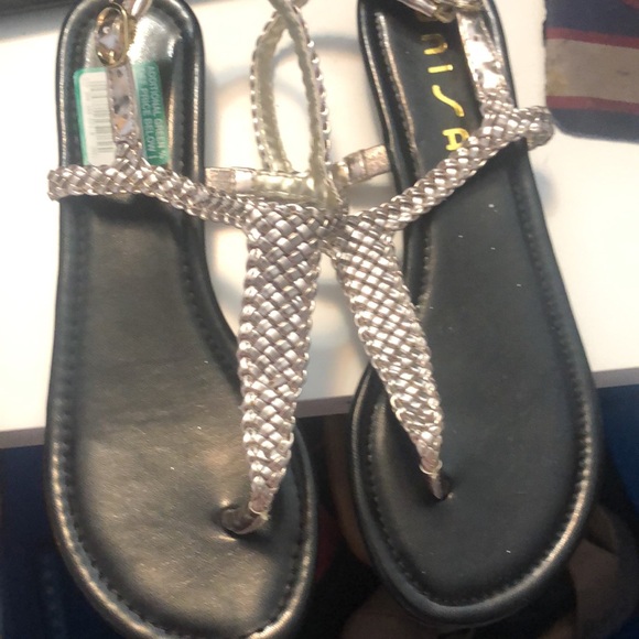 Sandals - Picture 3 of 3